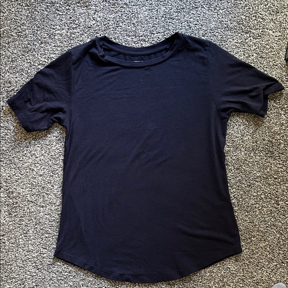 Universal Standard navy Tee 3xs